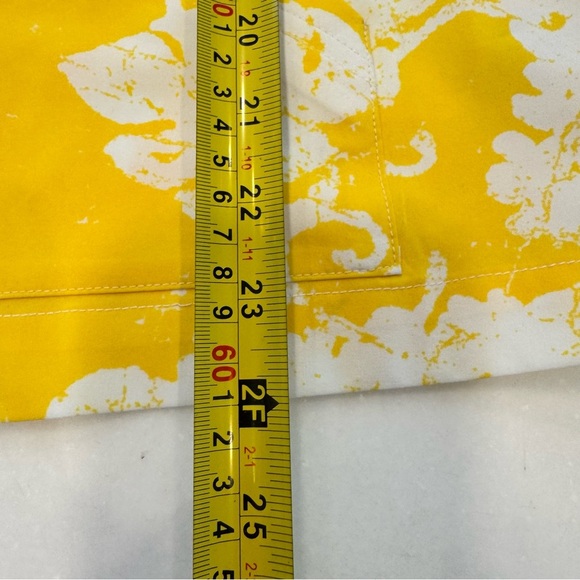 Zenergy by Chico Vest Women's Size 0 Bright Yellow Floral Full Zip - Picture 13 of 14